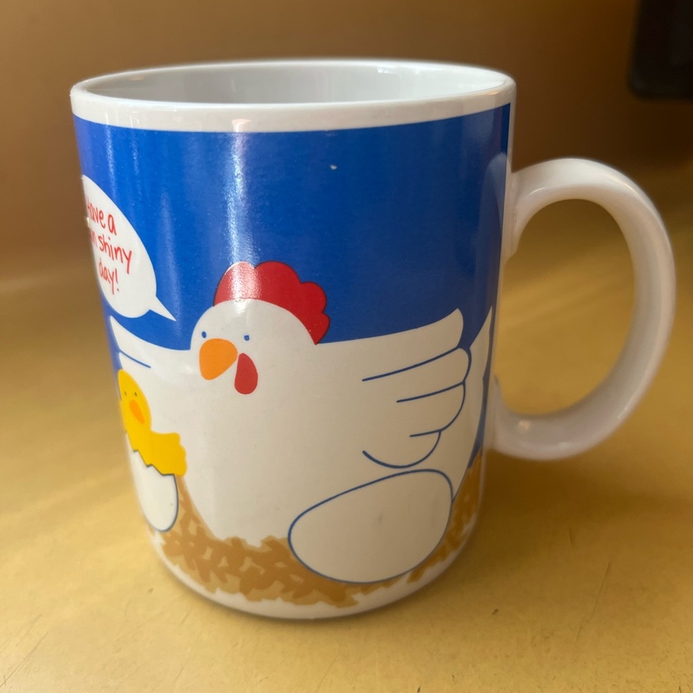 Avon Rise and Shine Ceramic Coffee Mug Mother Hen with Chicks